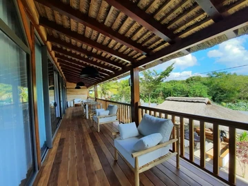 6 Bedroom Villa