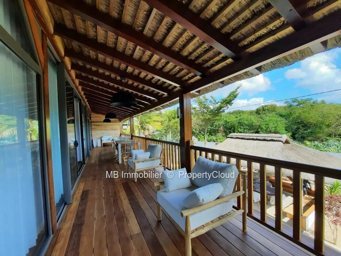 Villa RES en vente.