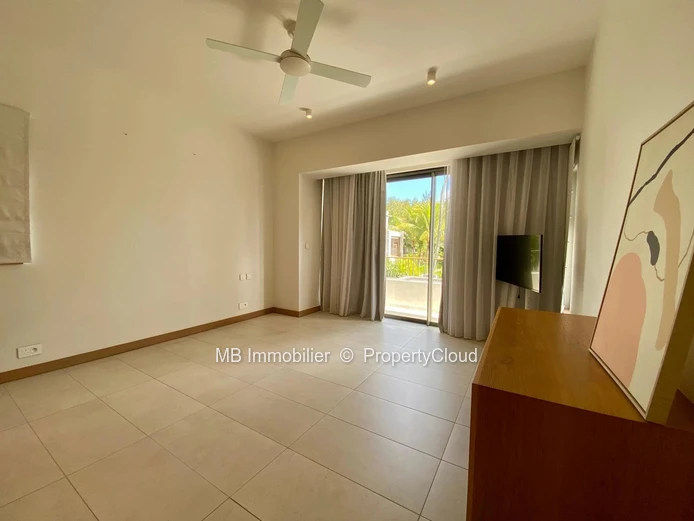 Villa for sale.