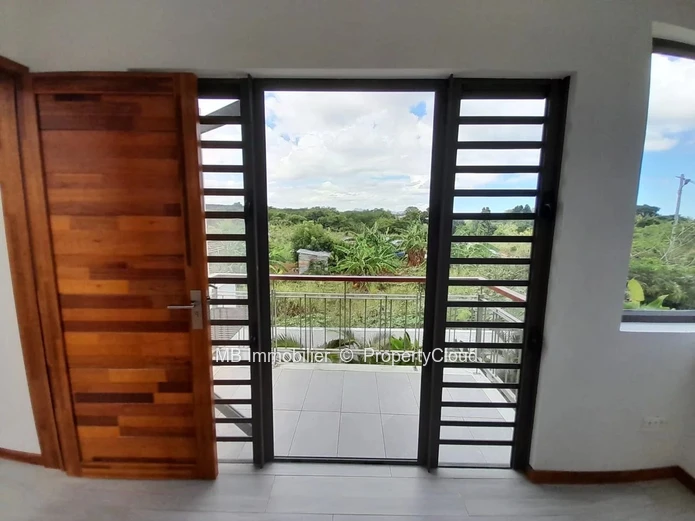 House for sale - Petit Raffray