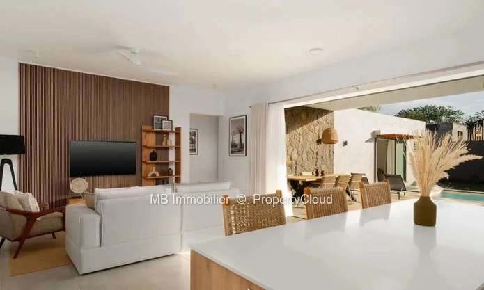 Villa for sale.