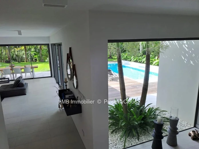 Villa for sale