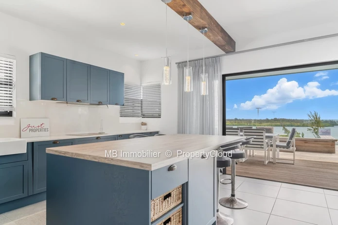 Penthouse for rent - Saint Antoine