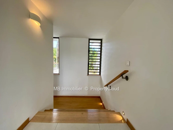 Villa for sale.