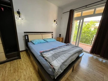 4 Bedroom Townhouse, Duplex