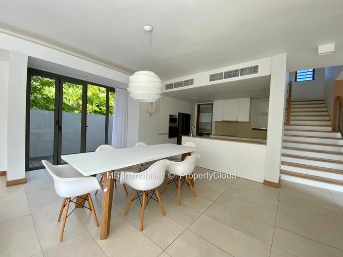 Villa for sale.
