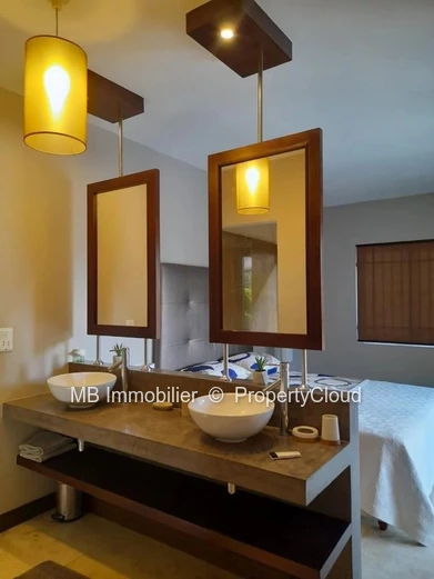Villa for sale.