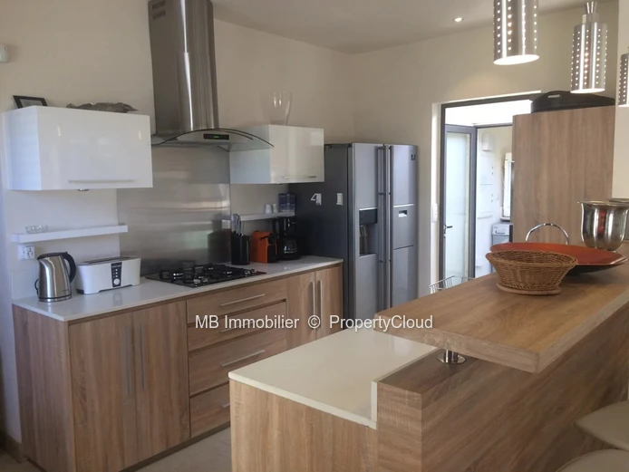 RES villa for sale