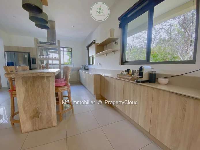 Villa for sale.