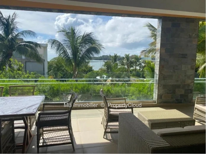 3 bedroom apartment for sale at Roches Noires