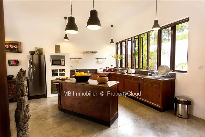Villa for sale.