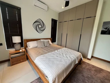 4 Bedroom Villa