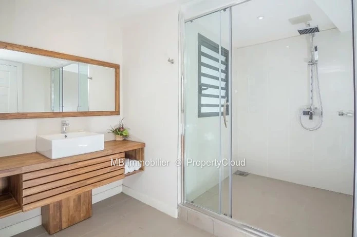RES apartment for sale.