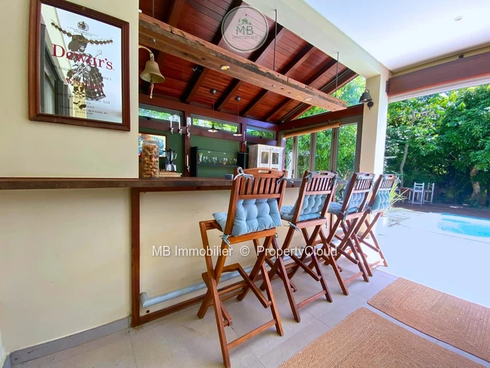 Villa for rent - Petit Raffray