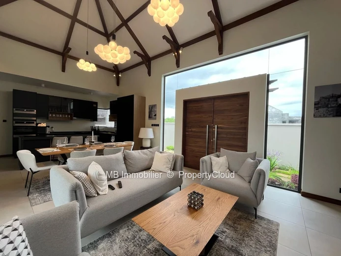 Villa for sale.