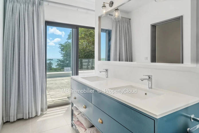 Penthouse for rent - Saint Antoine