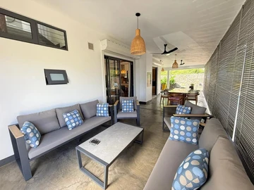 4 Bedroom Villa