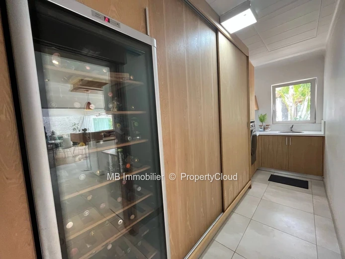 RES Villa for sale