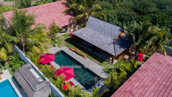 Villa for sale.