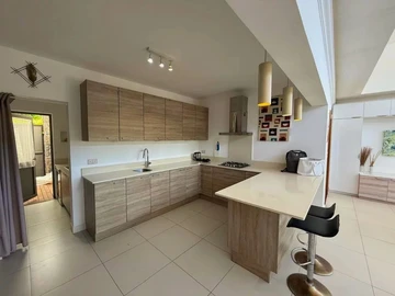 3 Bedroom Villa
