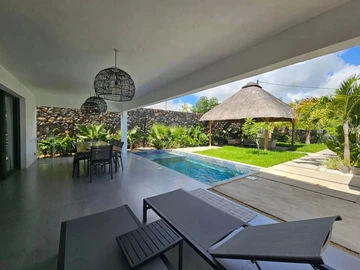 4 Bedroom Villa