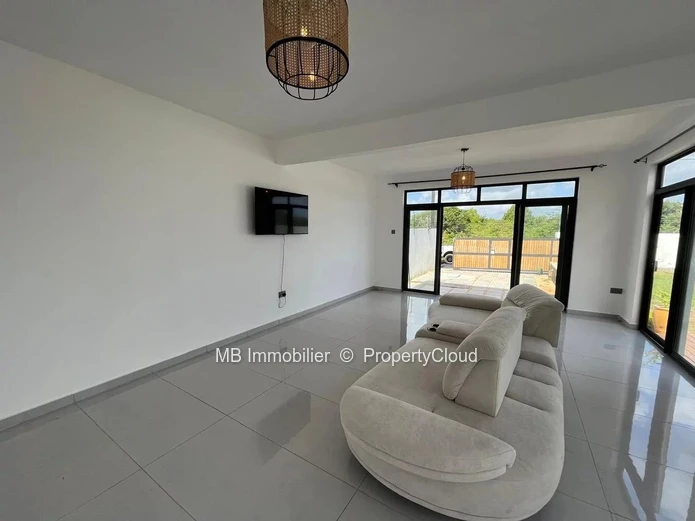 Villa for sale - Vale
