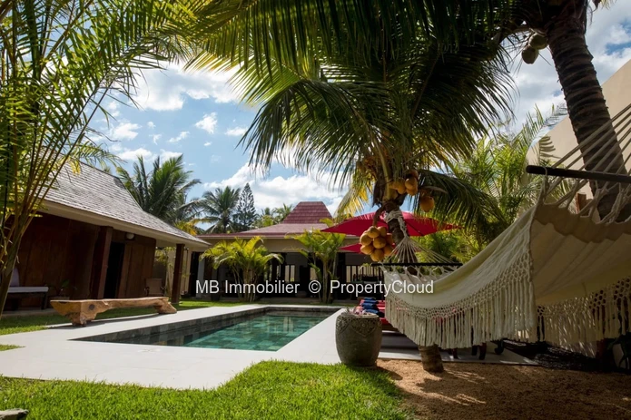 Villa for sale.