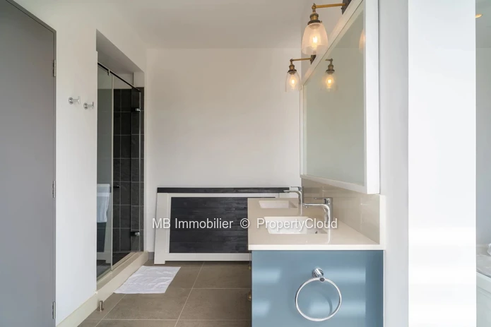 Penthouse à vendre – Saint Antoine