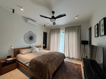 4 Bedroom Villa