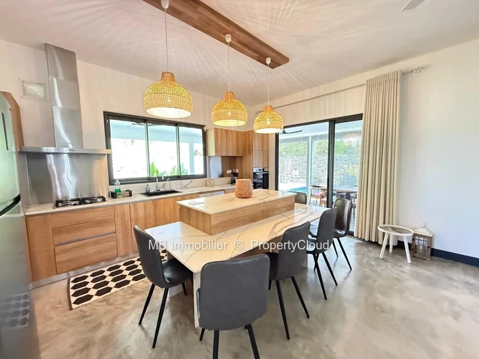 Villa for rent - Calodyne