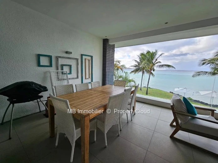 Beachfront apartment