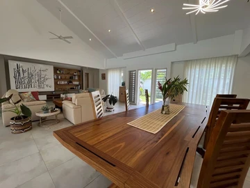 5 Bedroom Villa