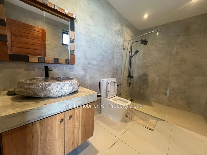 Villa for sale.