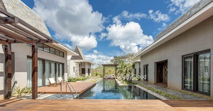 Villa for sale