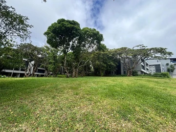 4 Bedroom Apartment