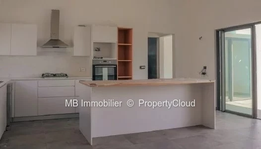 Villa for sale.