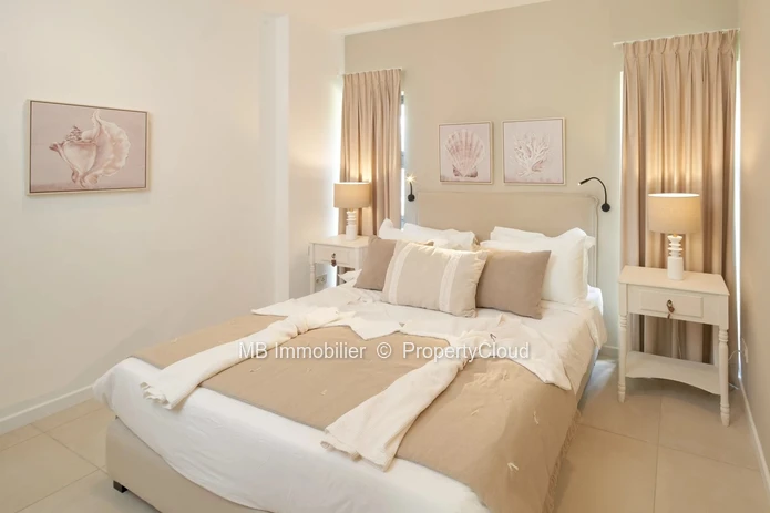 R+2 Apartment for sale.