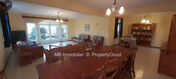 Villa for sale.