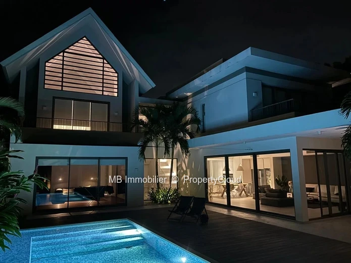 Villa for sale