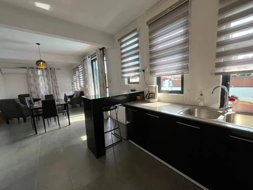 2 Bedroom Townhouse, Duplex