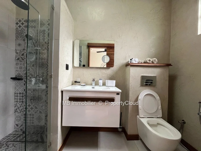Villa for sale.