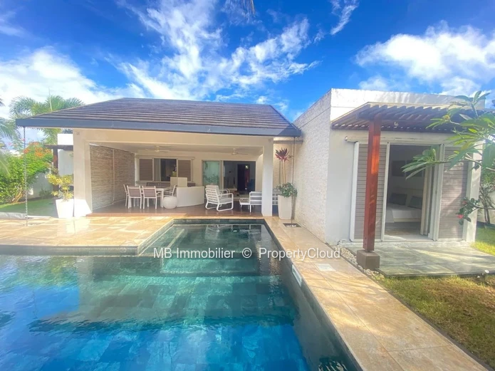 Villa for sale.