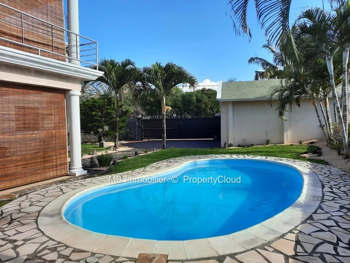 Villa for sale.