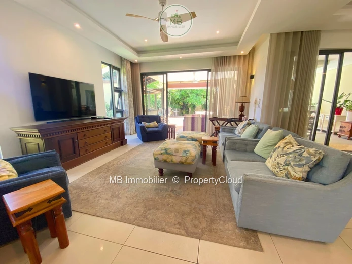 Villa for sale.