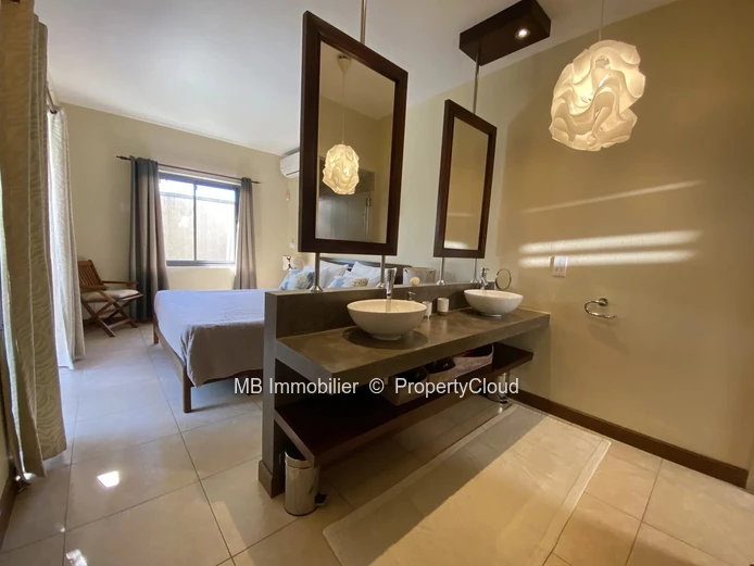3 bedroom villa for rent.