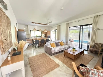 4 Bedroom Villa