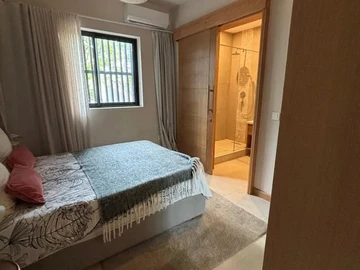4 Bedroom Apartment