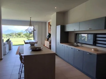 4 Bedroom Apartment