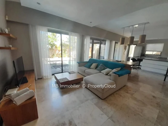 Villa for sale.