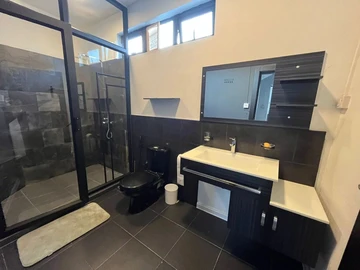2 Bedroom Townhouse, Duplex